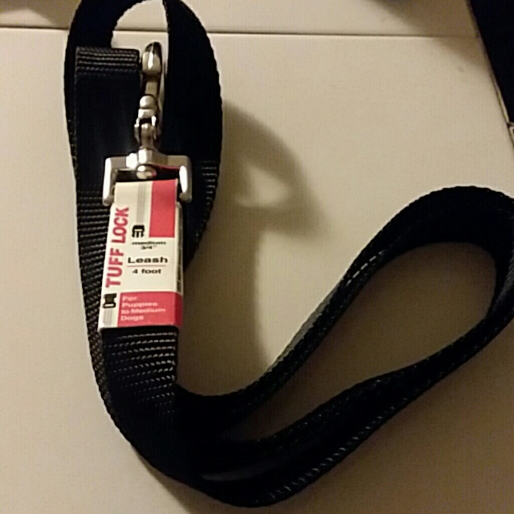 Dog leash